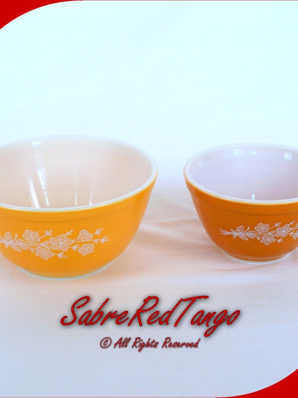 Vintage Pyrex 2 Piece Nesting Mixing Bowl Set Butterfly Gold 401 402